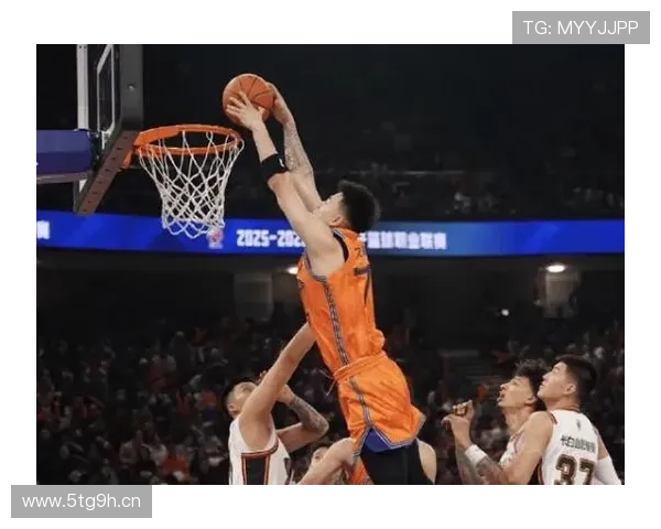 [CBA]张镇麟溜底线 接库珀传球暴扣得手.